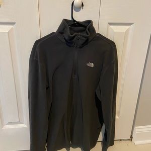 North face pullover